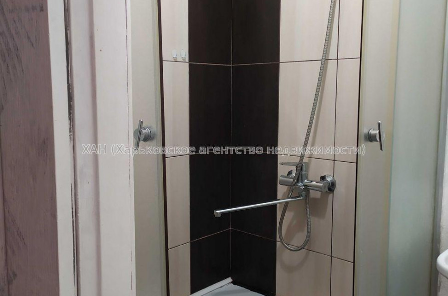 Продам квартиру, Кооперативная ул. , 1  ком., 12.10 м², косметический ремонт 