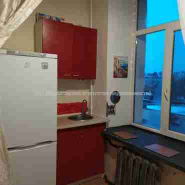 Продам квартиру, Кооперативная ул. , 1  ком., 12.10 м², косметический ремонт 
