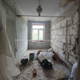 Продам квартиру, Клеверный пер. , 2  ком., 42 м², без ремонта 