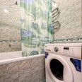 Продам квартиру, Александровский просп. , 2  ком., 51 м², советский ремонт 