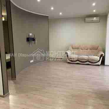 Продам квартиру, Гвардейцев Широнинцев ул. , 2 кім., 68 м², евроремонт 