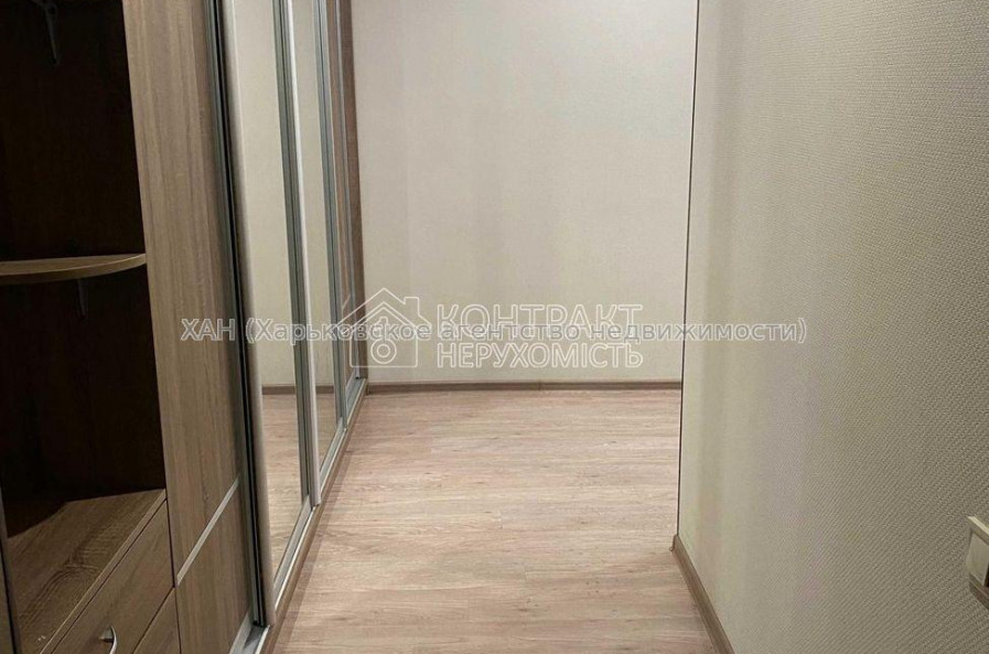 Продам квартиру, Гвардейцев Широнинцев ул. , 2 кім., 68 м², евроремонт 