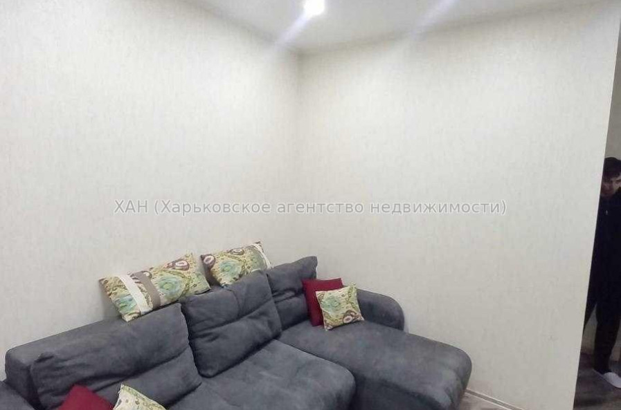 Продам квартиру, Непокоренных ул. , 2  ком., 68 м², евроремонт 