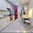 Продам квартиру, Непокоренных ул. , 2  ком., 68 м², евроремонт 