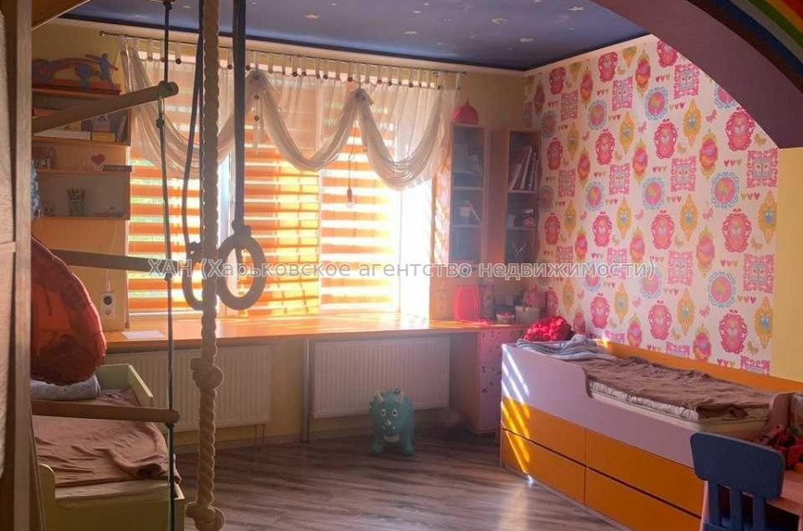 Продам квартиру, Непокоренных ул. , 2  ком., 68 м², евроремонт 