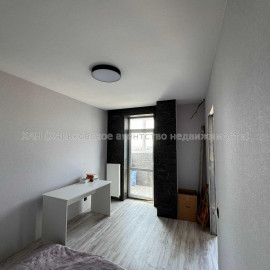 Продам квартиру, Качановская ул. , 1  ком., 50.70 м², капитальный ремонт