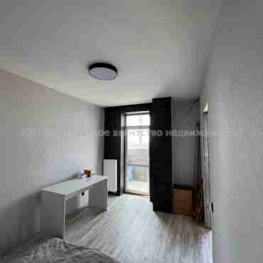 Продам квартиру, Качановская ул. , 1  ком., 50.70 м², капитальный ремонт 