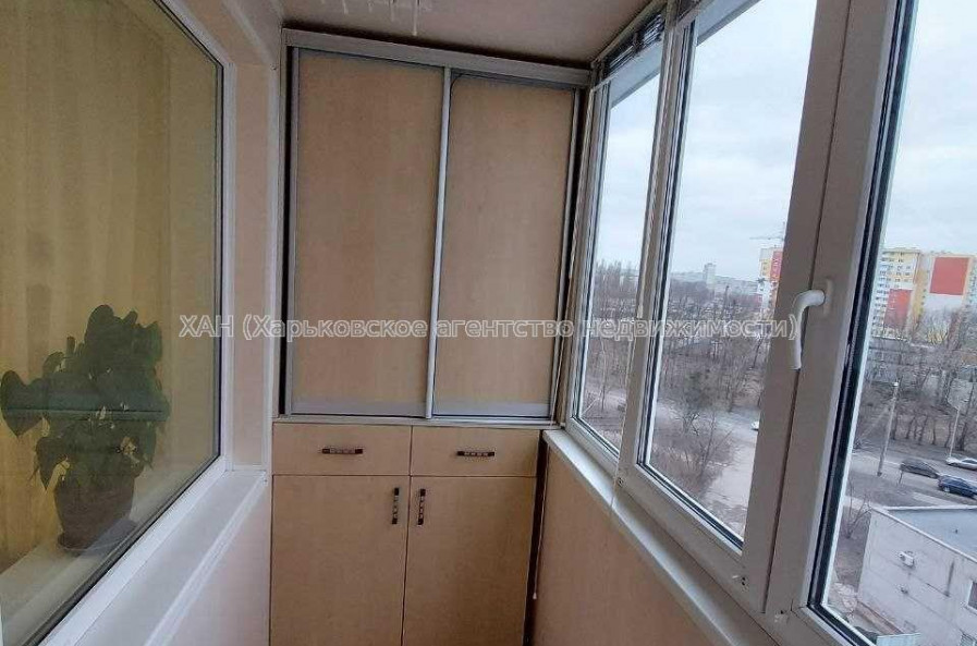 Продам квартиру, Соборности Украины ул. , 3  ком., 66 м², авторский дизайн 
