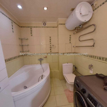 Продам квартиру, Соборности Украины ул. , 3  ком., 66 м², авторский дизайн 