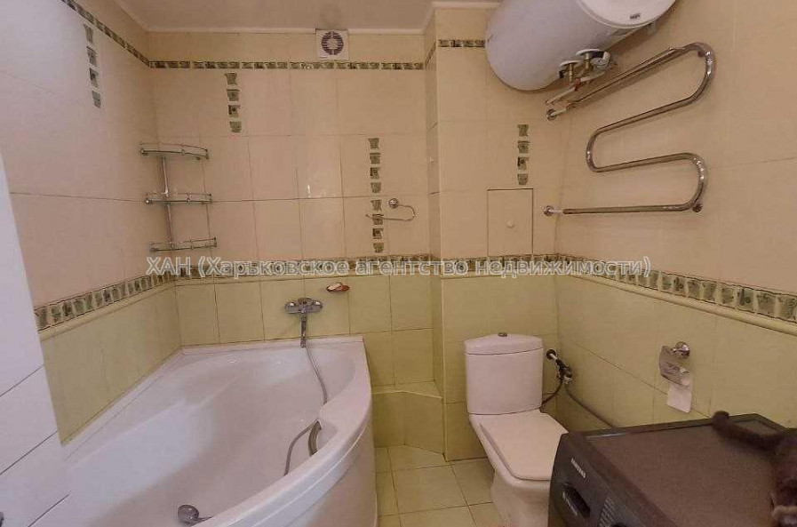 Продам квартиру, Соборности Украины ул. , 3  ком., 66 м², авторский дизайн 