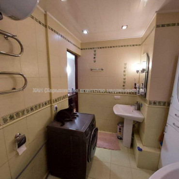 Продам квартиру, Соборности Украины ул. , 3  ком., 66 м², авторский дизайн 