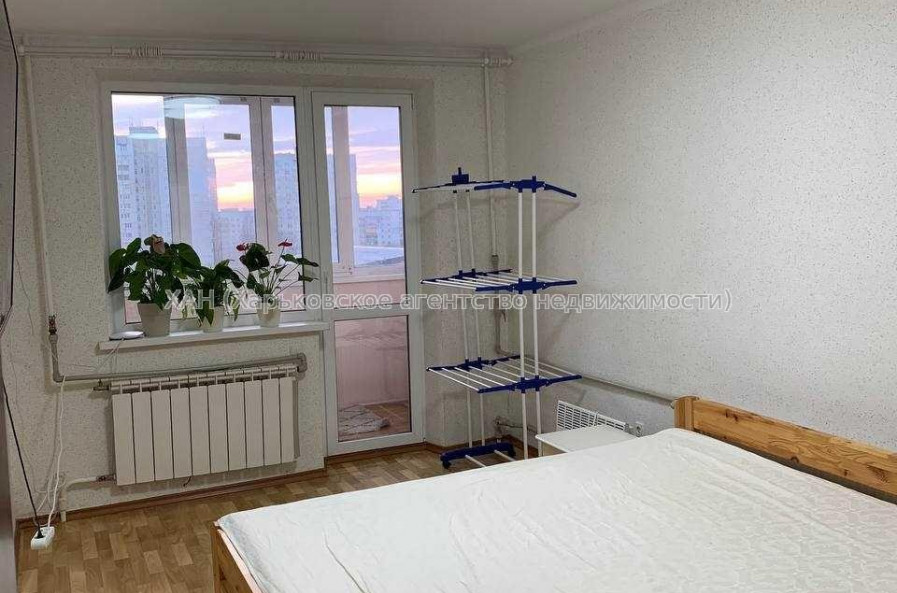 Продам квартиру, Соборности Украины ул. , 3  ком., 66 м², авторский дизайн 