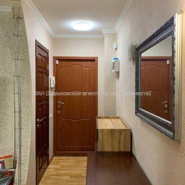 Продам квартиру, Соборности Украины ул. , 3  ком., 66 м², авторский дизайн 