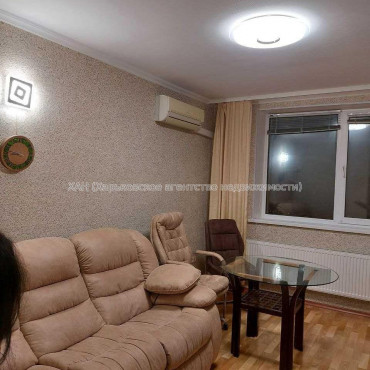 Продам квартиру, Соборности Украины ул. , 3  ком., 66 м², авторский дизайн 
