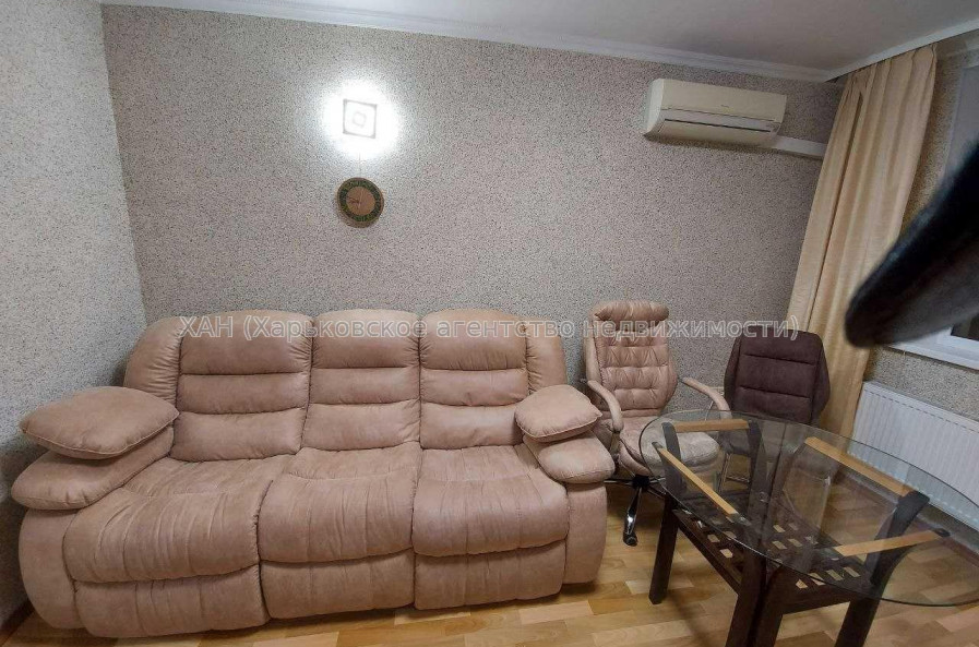 Продам квартиру, Соборности Украины ул. , 3  ком., 66 м², авторский дизайн 
