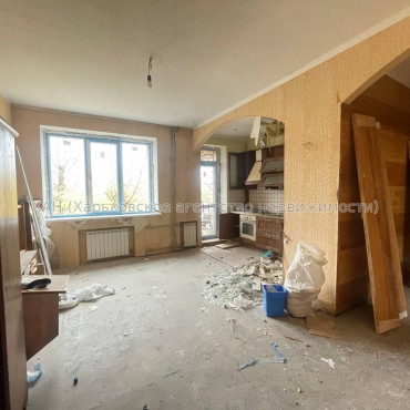 Продам квартиру, Проскуры ул. , 3  ком., 85 м², частичный ремонт 
