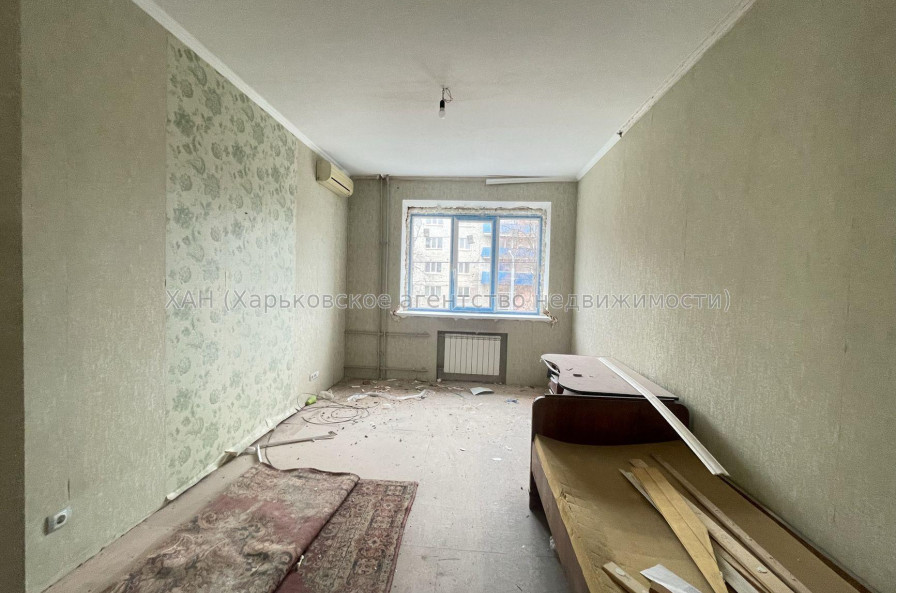Продам квартиру, Проскуры ул. , 3  ком., 85 м², частичный ремонт 