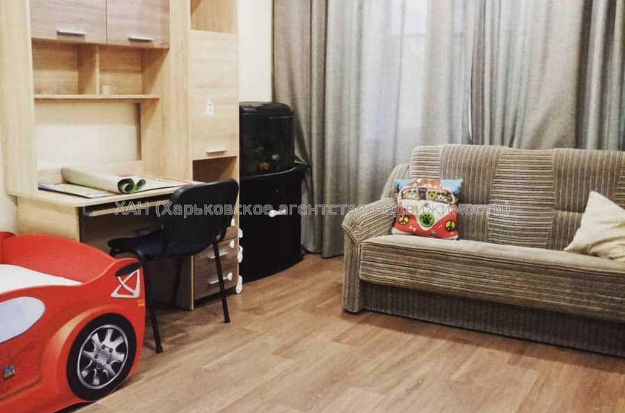 Продам квартиру, Астрономическая ул. , 3 кім., 63 м², евроремонт 