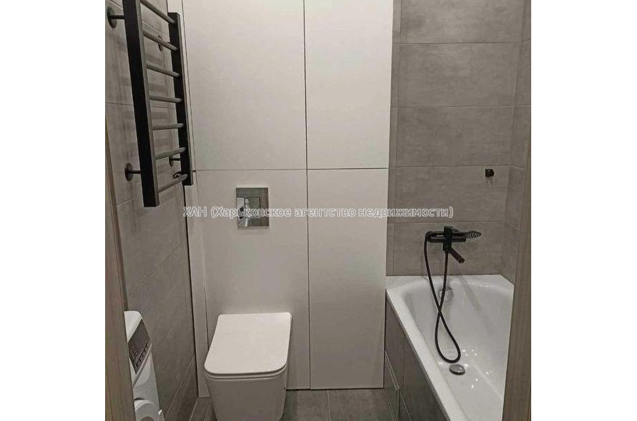 Продам квартиру, Мира ул. , 2 кім., 51 м², капитальный ремонт 