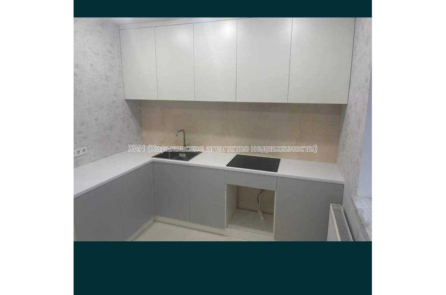 Продам квартиру, Мира ул. , 2 кім., 51 м², капитальный ремонт 