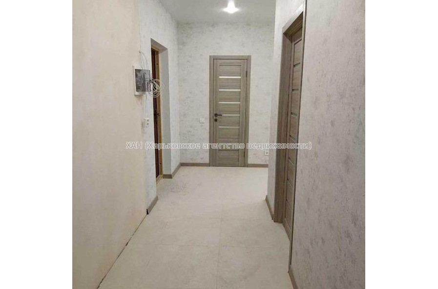 Продам квартиру, Мира ул. , 2 кім., 51 м², капитальный ремонт 