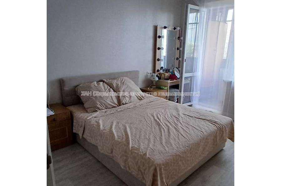 Продам квартиру, Тракторостроителей просп. , 3  ком., 65 м², советский ремонт 