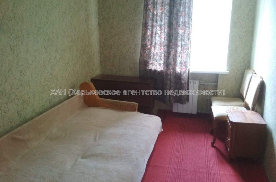 Продам квартиру, Юрия Паращука ул. , 3 кім., 60 м², советский ремонт 