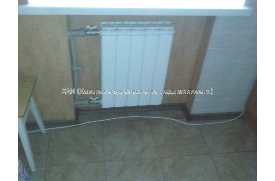 Продам квартиру, Юрия Паращука ул. , 3 кім., 60 м², советский ремонт 