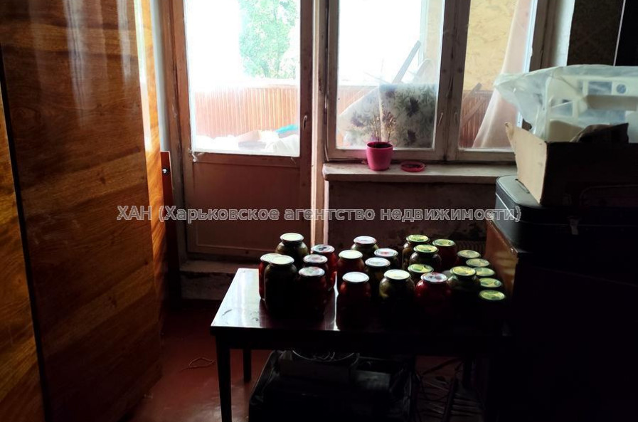 Продам квартиру, Ильи Коваля ул. , 3 кім., 65 м², советский ремонт 