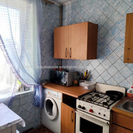 Продам квартиру, Кибальчича ул. , 3  ком., 65 м², советский ремонт