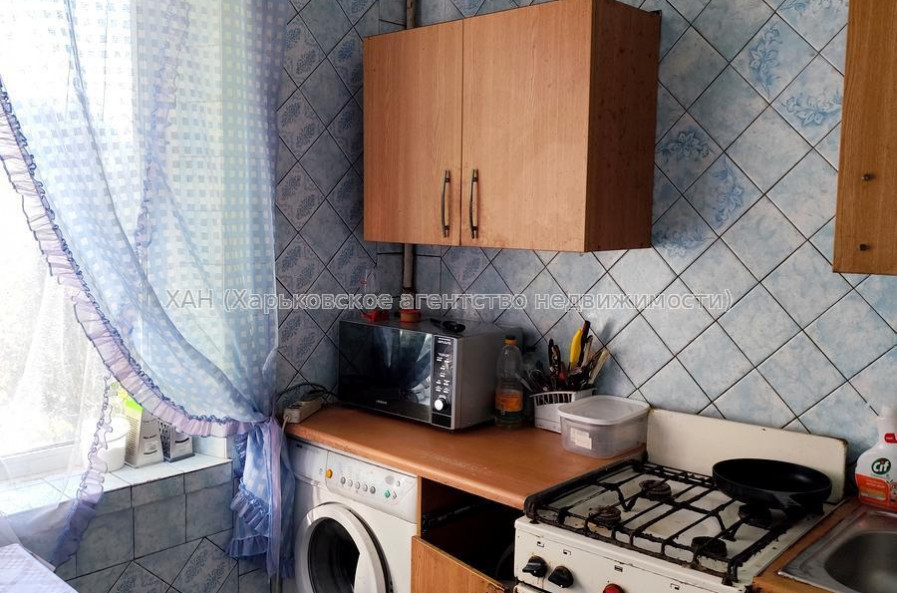 Продам квартиру, Ильи Коваля ул. , 3 кім., 65 м², советский ремонт 