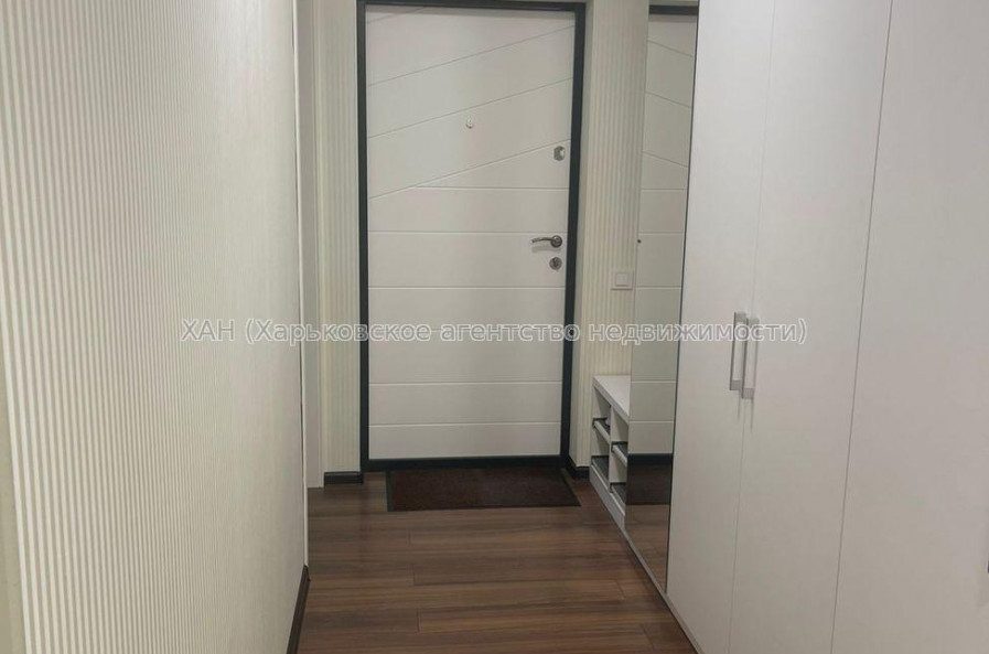 Продам квартиру, Мира ул. , 1 кім., 42 м², евроремонт 