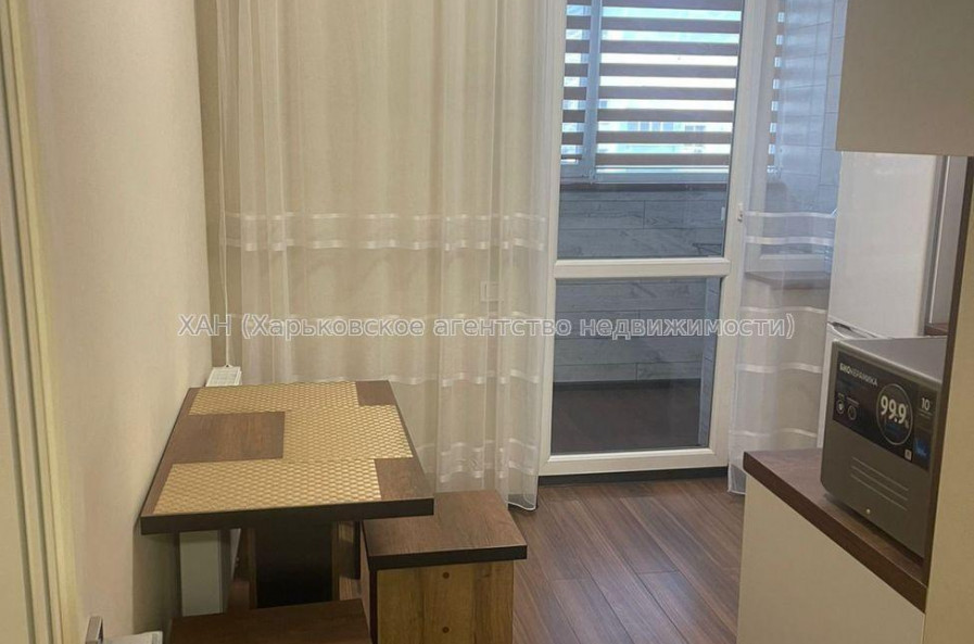 Продам квартиру, Мира ул. , 1 кім., 42 м², евроремонт 