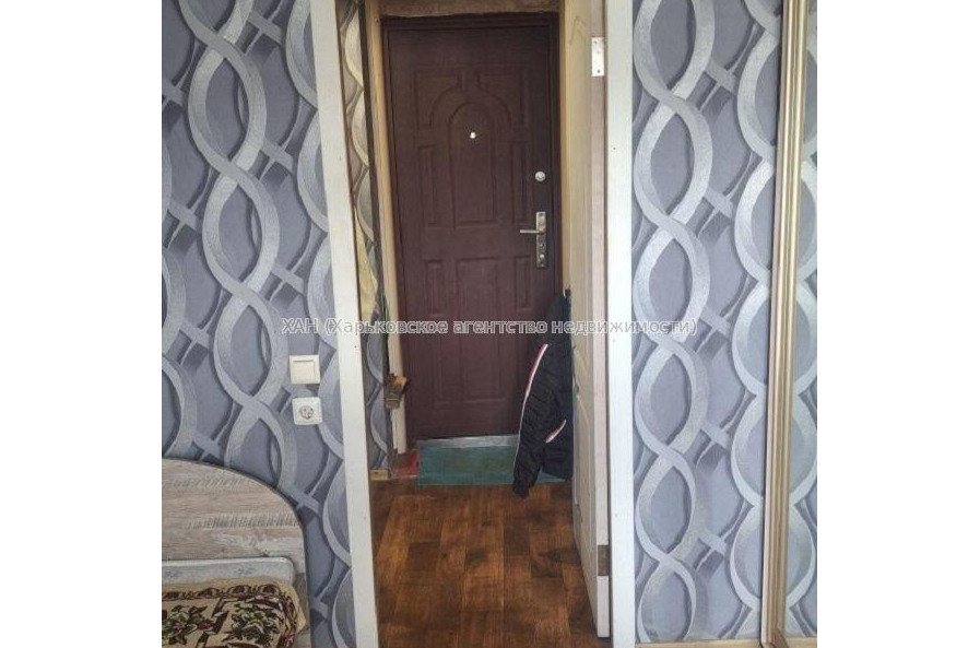 Продам квартиру, Ковтуна ул. , 1  ком., 14 м², косметический ремонт 