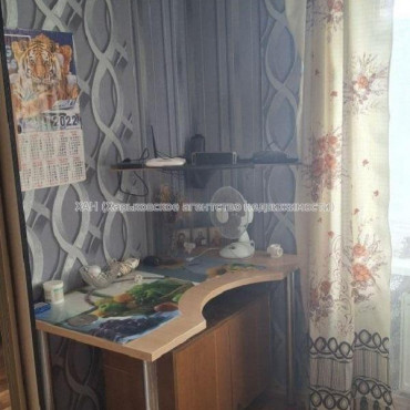 Продам квартиру, Ковтуна ул. , 1 кім., 14 м², косметический ремонт 