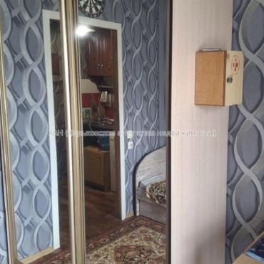 Продам квартиру, Ковтуна ул. , 1 кім., 14 м², косметический ремонт 