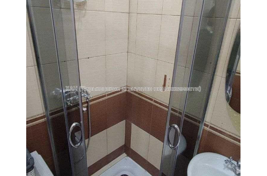 Продам квартиру, Деревянко ул. , 2 кім., 43 м², советский ремонт 