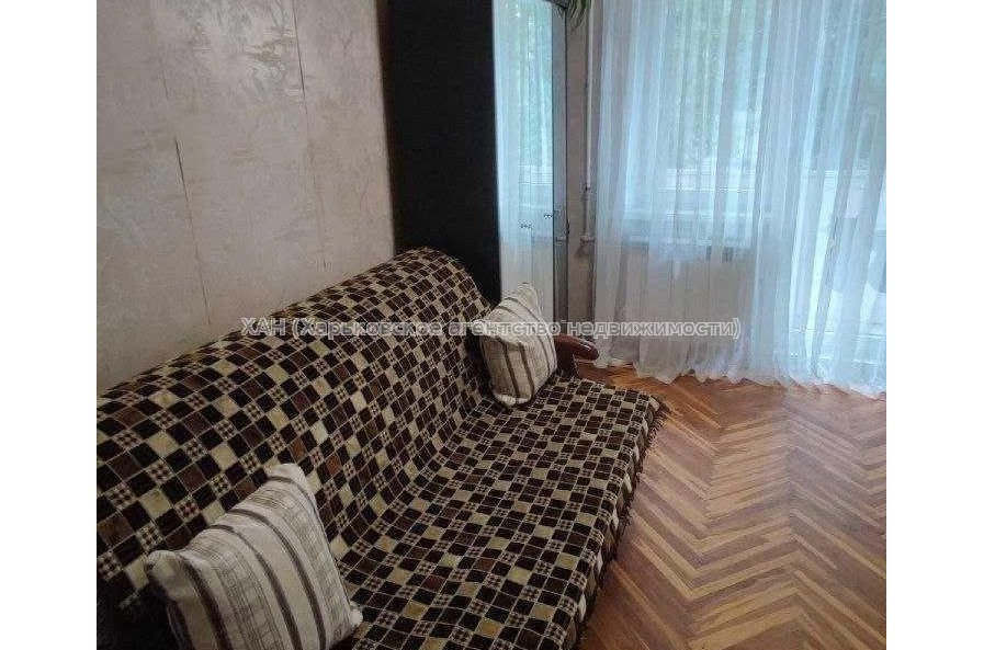 Продам квартиру, Деревянко ул. , 2 кім., 43 м², советский ремонт 