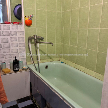 Продам квартиру, Дмитрия Антоновича бул. , 1 кім., 25.50 м², косметический ремонт 