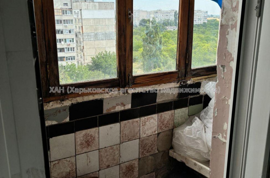 Продам квартиру, Дмитрия Антоновича бул. , 1 кім., 25.50 м², косметический ремонт 