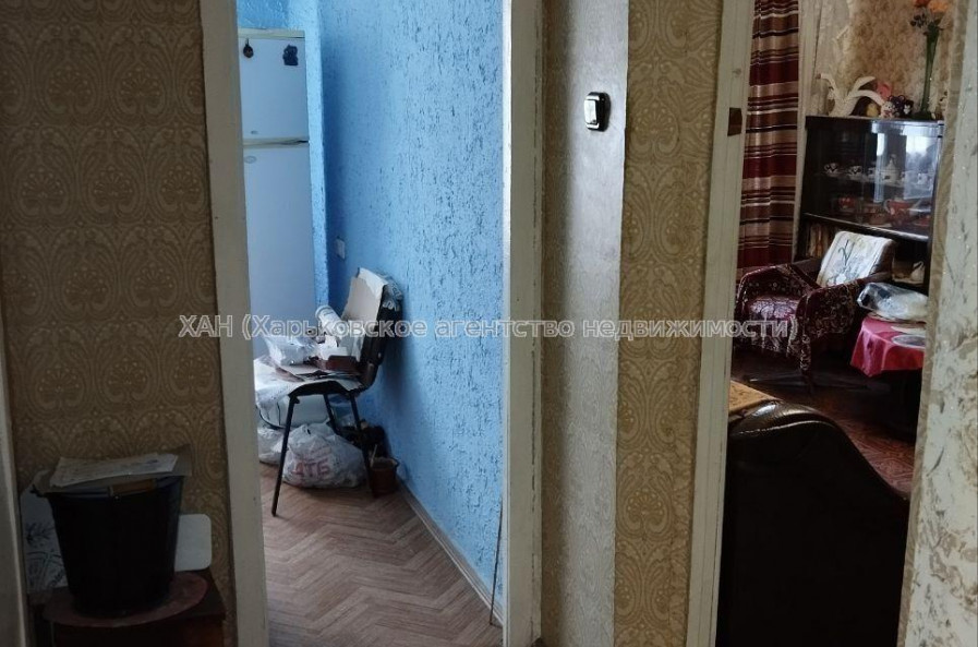 Продам квартиру, Роганская ул. , 1  ком., 40 м², косметический ремонт 