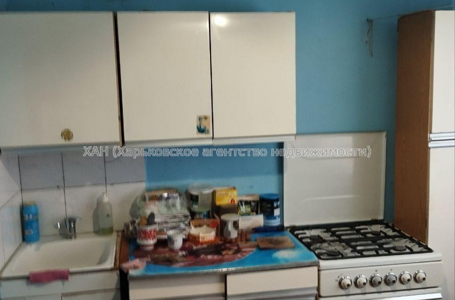 Продам квартиру, Роганская ул. , 1  ком., 40 м², косметический ремонт 