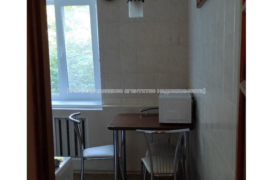 Продам квартиру, 2 кім., 45 м², советский ремонт 