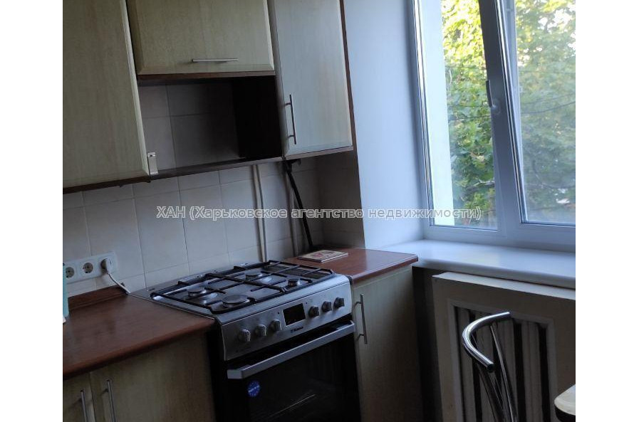 Продам квартиру, 2 кім., 45 м², советский ремонт 