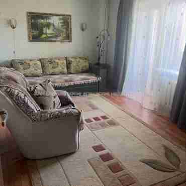 Сдам квартиру, 2  ком., 52 м², косметический ремонт 