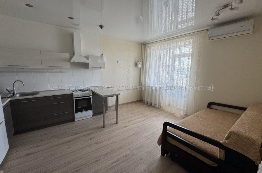 Продам квартиру, Стуса Василия ул. , 1  ком., 48 м², евроремонт 