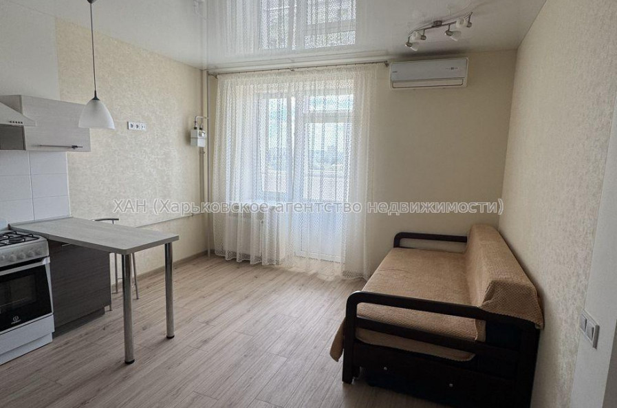 Продам квартиру, Стуса Василия ул. , 1  ком., 48 м², евроремонт 