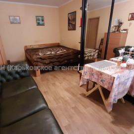 Продам квартиру, Непокоренных ул. , 2 кім., 43.50 м², советский ремонт