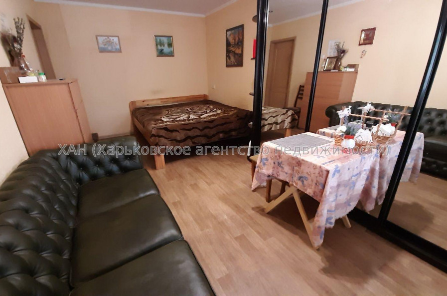 Продам квартиру, Непокоренных ул. , 2 кім., 43.50 м², советский ремонт 