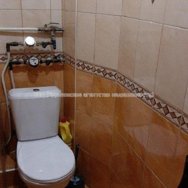 Продам квартиру, Непокоренных ул. , 2 кім., 43.50 м², советский ремонт 